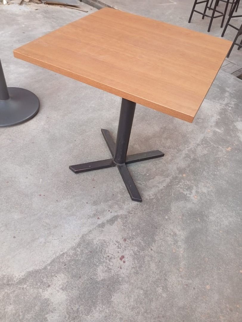 Table (Category: Tables & Sets) located in Petaling Jaya. Submitted by nm016648427690 (Listing ID 1454532229, Image 3). Description: Pub Table Size: W,70.cm,L,70.cm,H,74.cm RM-130 Code :PT-050 Stock Available : 1 Condition : Goods ** (ABOVE PRICE DOES NOT INCLUDE DELIVERY & INSTALLATION) ** We are specialist in BUY or SELL New/Used Home Furniture or Office Equipment [ Perabot Kita Furniture ] Address: L1-03 times 89 Jalan 8A/133, Taman Sri Sentos