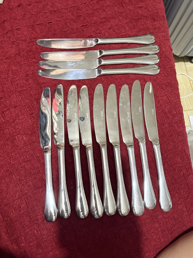 TAKE ALL HEAVY 13 pcs Lianyu Bread Knife (Category: Knives & Chopping Boards) located in Taguig. Submitted by sagexoxo (Listing ID 1454450335, Image 2). Description: take all need wipe/wash due to storage heavy and durable rfs: decluttering.