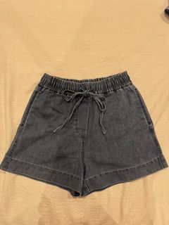 (Category: ) located in . Submitted by pinkyclothes1267 (Listing ID 1454468367, Image 1). Description: .