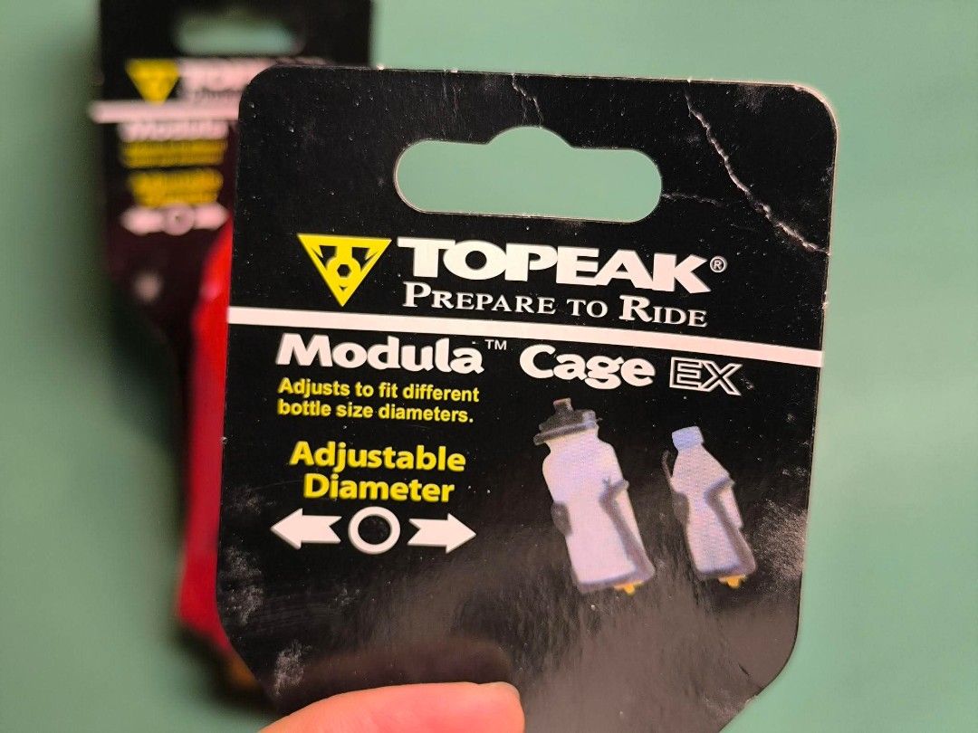Topeak Modula Cage EX Adjustable Diameter Bottle Cage (Red & White) (Category: Bicycles) located in Baguio. Submitted by aftereditbymc (Listing ID 1454493600, Image 2). Description: -Red SOLD -White 5 pcs available 📍 Baguio City ❗ payment first -DA Mabini/LT with hf -Shipping via J&T.
