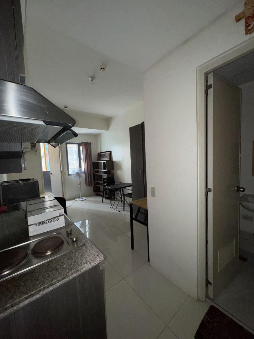 Torre Central Fully Furnished Solo Unit (Category: Apartments & Condos) located in Antipolo. Submitted by BONG.CHUA (Listing ID 1454554244, Image 3). Description: Unit Inclusions: rangehood 2-burner electric stove refrigerator microwave single bed aircon curtains 2-seater dining wardrobe and shelves water heater bidet Unit access: 1 access card 1 main door key 1 mailbox key 1 water card Building facilities: commercial hub reception lobby 24H secu
