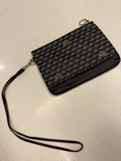 (Category: ) located in . Submitted by glamchick (Listing ID 1454439416, Image 1). Description: .