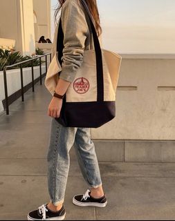 由 Beth_ (刊登 ID 1454438266，圖片 1) 提交，位於 的 (類別：)，說明：。