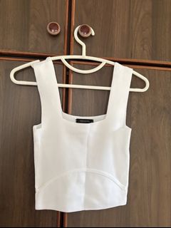 (Category: ) located in . Submitted by clearingmywardrobee (Listing ID 1454517030, Image 1). Description: .