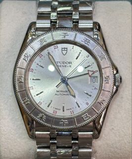 （分類：）位於 。 由 wongyanwatch 提交（商品編號 1454399075，圖片 1）。簡介： 。