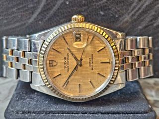 （分類：）位於 。 由 2handwatch 提交（商品編號 1454484720，圖片 1）。簡介： 。
