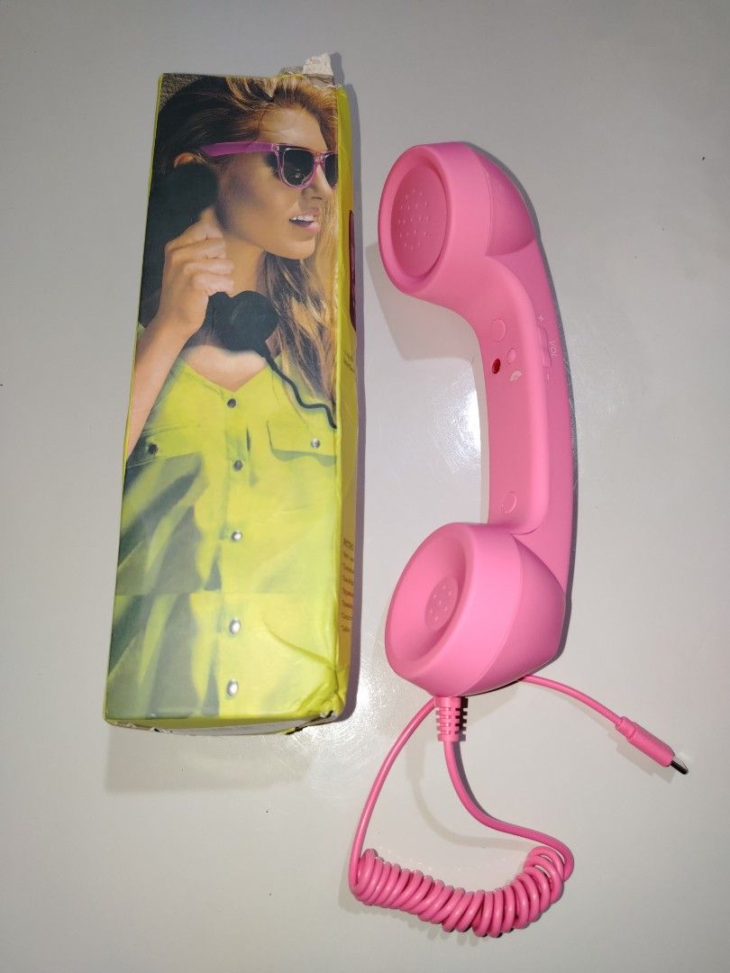 Type C Headphones Retro Telephone wired (Category: Headphones & Headsets) located in San Luis. Submitted by cknfaithtoysshop1831 (Listing ID 1454401360, Image 1). Description: .