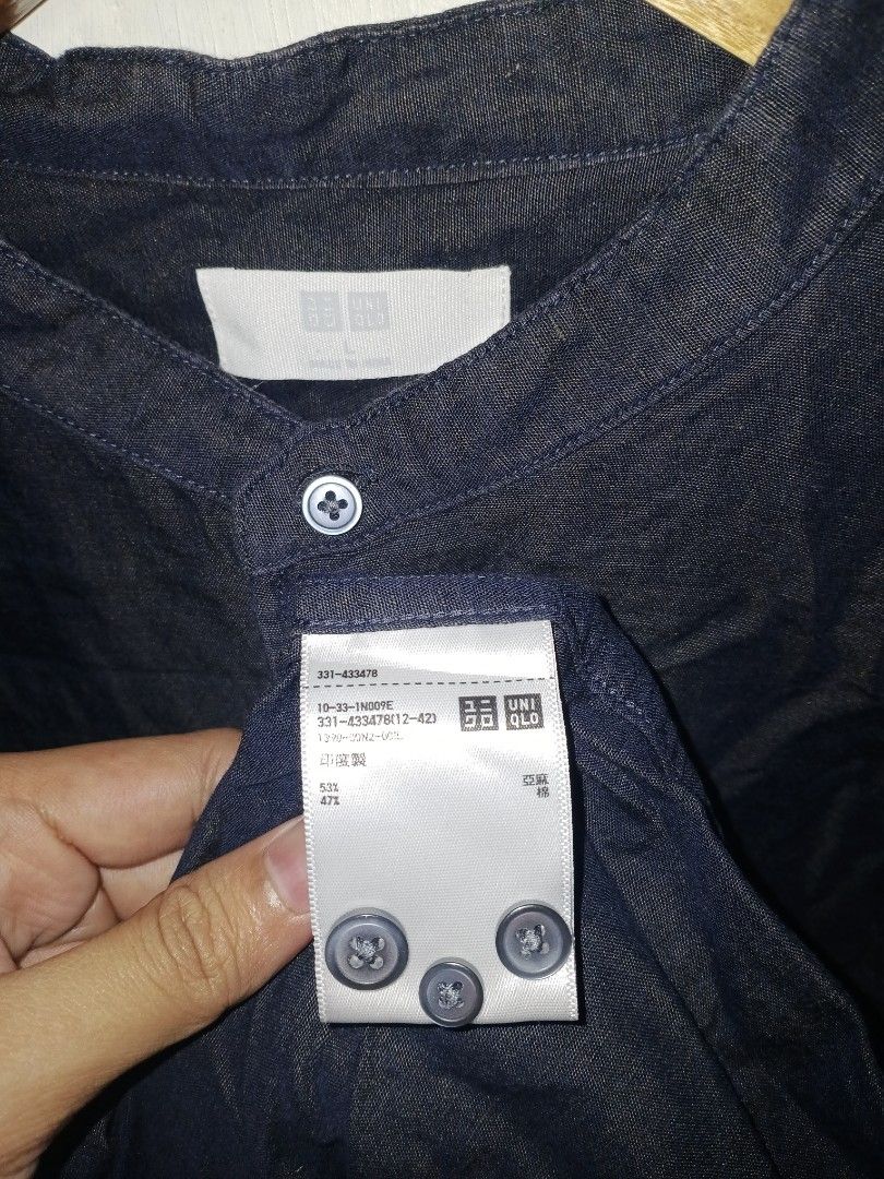 UNIQLO (Category: Longsleeves) located in Caloocan City. Submitted by nottyprelovedph (Listing ID 1454544634, Image 3). Description: 28x21 L ON TAG NAVY BLUE.