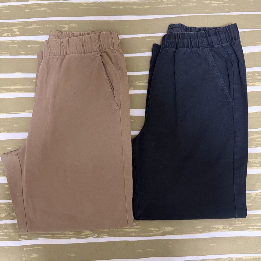 Uniqlo relaxed ankle pants (Category: Jeans) located in Batangas. Submitted by thegoodcop (Listing ID 1454476149, Image 2). Description: 600 for 2 .