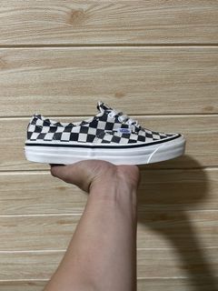 (Category: ) located in . Submitted by selected.kicks (Listing ID 1454411491, Image 1). Description: .
