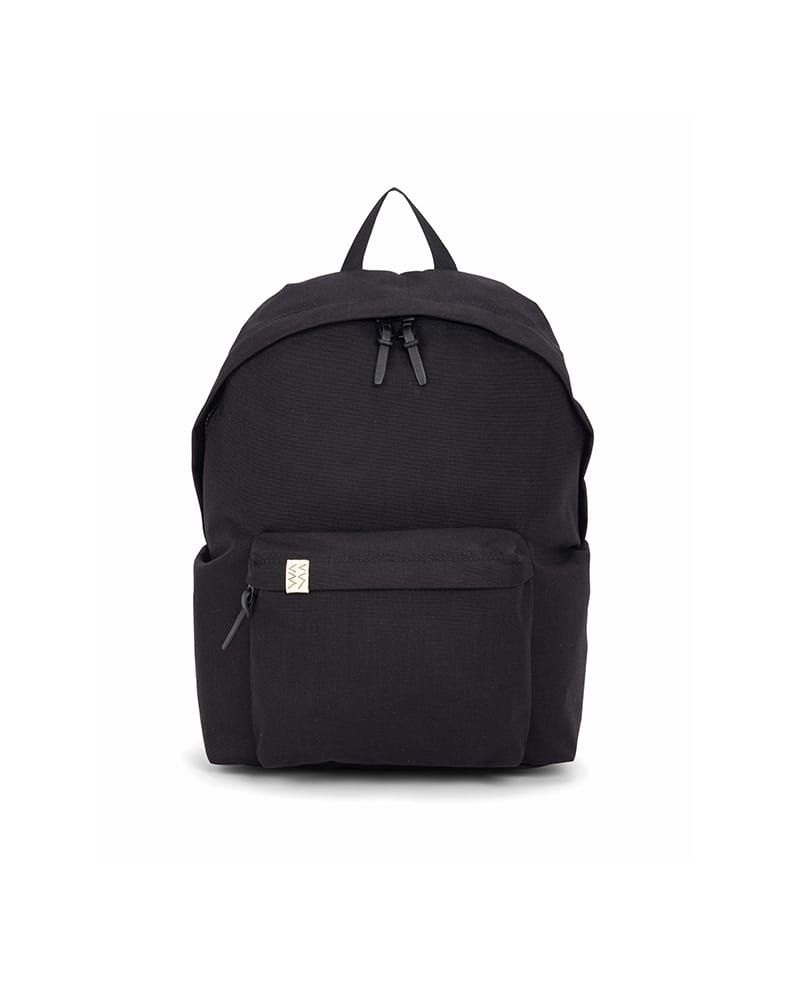 VISVIM 2026 CORDURA RUCKSACK 18L BACKPACK black （分類：背包）位於 Hong Kong。 由 kingkoo0601 提交（商品編號 1454481586，圖片 1）。簡介： VISVIM 2026 CORDURA RUCKSACK 18L BACKPACK black 預訂 brand new full set $2400 可出示收據 。