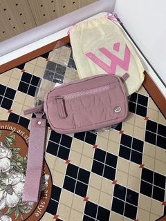 (Category: ) located in . Submitted by shopwith.rara (Listing ID 1454557907, Image 1). Description: .