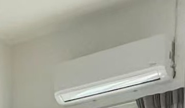 (Category: ) located in . Submitted by chii.closet (Listing ID 1454397445, Image 1). Description: .
