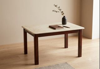 (Category: ) located in . Submitted by lazada.kim.huat.furniture (Listing ID 1454514317, Image 1). Description: .