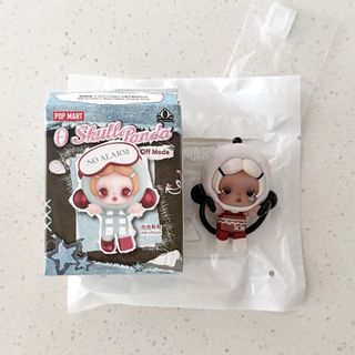 (Category: ) located in . Submitted by vinyldoll (Listing ID 1454407574, Image 1). Description: .
