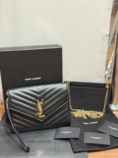 (Category: ) located in . Submitted by luxe.shop (Listing ID 1454396348, Image 1). Description: .
