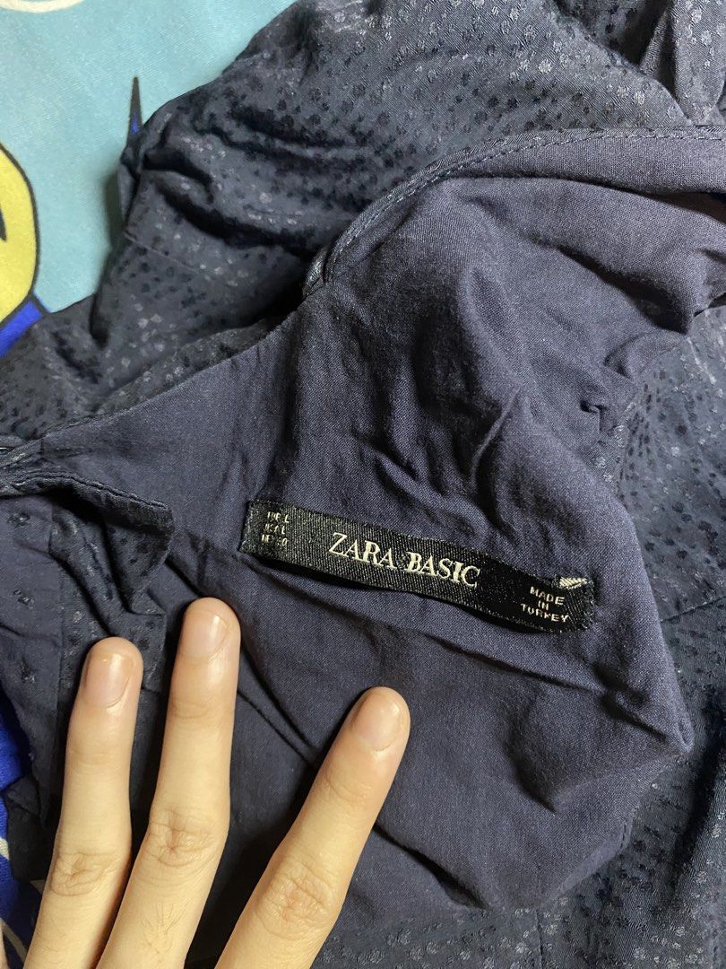Zara Basic top (Category: Sleeveless) located in Manila. Submitted by ilovebougainvillea (Listing ID 1454555133, Image 3). Description: .