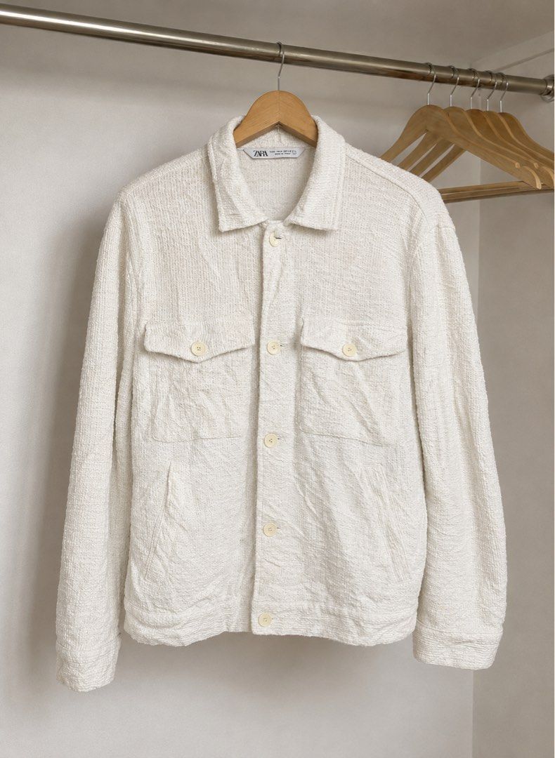 Zara Man Texturized Cream Jacket - XL (Category: Coats, Jackets and Outerwear) located in General Santos City (Dadiangas). Submitted by jzthrift (Listing ID 1454557163, Image 1). Description: .