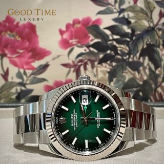 (Category: ) located in . Submitted by goodtimeluxury (Listing ID 1454634950, Image 1). Description: .