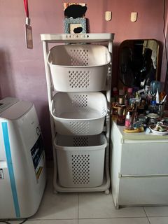 (Category: ) located in . Submitted by hiilme (Listing ID 1454643586, Image 1). Description: .