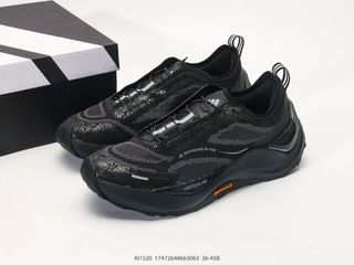 (Category: ) located in . Submitted by outlet_sneakers_shop (Listing ID 1454578251, Image 1). Description: .