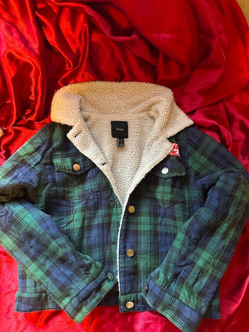 Angel Baby Plaid Sherpa (Category: Coats, Jackets and Outerwear) located in Manila. Submitted by gabsiz.nuts (Listing ID 1454582146, Image 2). Description: .