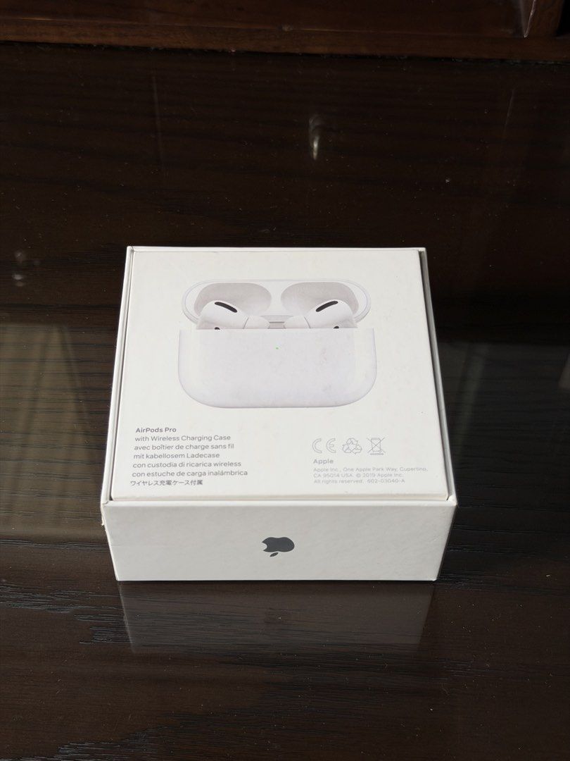 Apple AirPods Pro 1st Gen (Category: Earphones) located in Taguig. Submitted by dreamstudios (Listing ID 1454627391, Image 3). Description: - Apple AirPods Pro with Wireless Charging Case - Model Numbers: A2083, 2084, 2190 - Compatibility: iOS, iPadOS, Apple Watch, Mac (requires latest software) - Charging: Works with Qi-certified chargers - Serial Number: QWXC3852LKKT - Left earbud issue, feedback when using noise cancellation.
