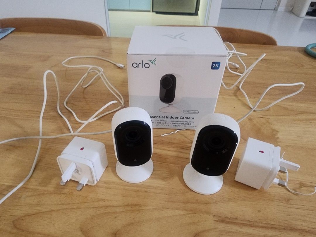 Arlo Essential Camera (Category: Security Systems & CCTV Cameras) located in Singapore. Submitted by dlede (Listing ID 1454697293, Image 1). Description: I have 3 x Essential Cameras that are in good condition, have used it for a awhile but now I don't need the cameras anymore. All 3 have boxes.