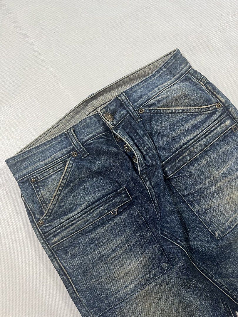 Armani Exchange FW12 Blue Washed Tactical Jeans (Category: Jeans) located in Cagayan de Oro. Submitted by mffit.clox (Listing ID 1454646618, Image 3). Description: 4RMAN1 EXCHANGE FW12 Dark Blue Utility Washed Jeans Waist: 30 inches Length: 40 inches Back Rise: 12 inches Thighs: 11.5 inches Leg Hole: 6.5 inches Mine: ₱800 (Automatically yours) - buyer will add ₱89 shipping fee Condition: 9/10 Issue(s): Minor Stains & other signs of usage .
