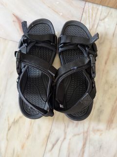 (Category: ) located in . Submitted by nikethebest (Listing ID 1454639012, Image 1). Description: .