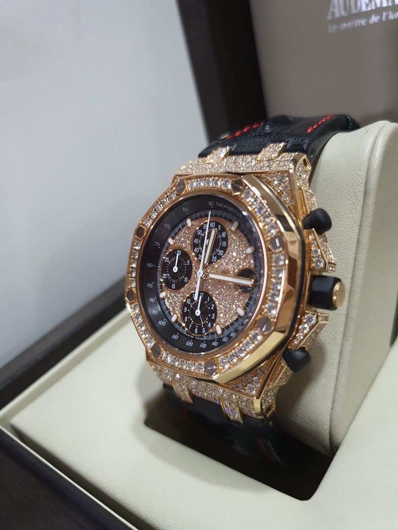 Audemars Piguet Offshore Diamond Pave (Category: Luxury Watches) located in Mandaluyong City. Submitted by shobeywatch (Listing ID 1454662165, Image 3). Description: AP Offshore Rose Gold Ref. 26067OR RARE Mint Fullset Retail price: 115,000usd or 6.5php ig: shobeywatch.