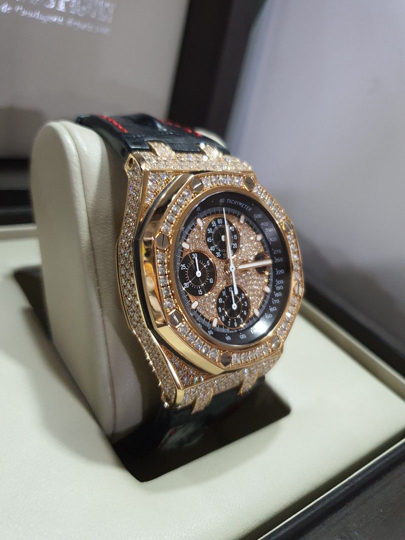 Audemars Piguet Offshore Diamond Pave (Category: Luxury Watches) located in Mandaluyong City. Submitted by shobeywatch (Listing ID 1454662165, Image 2). Description: AP Offshore Rose Gold Ref. 26067OR RARE Mint Fullset Retail price: 115,000usd or 6.5php ig: shobeywatch.