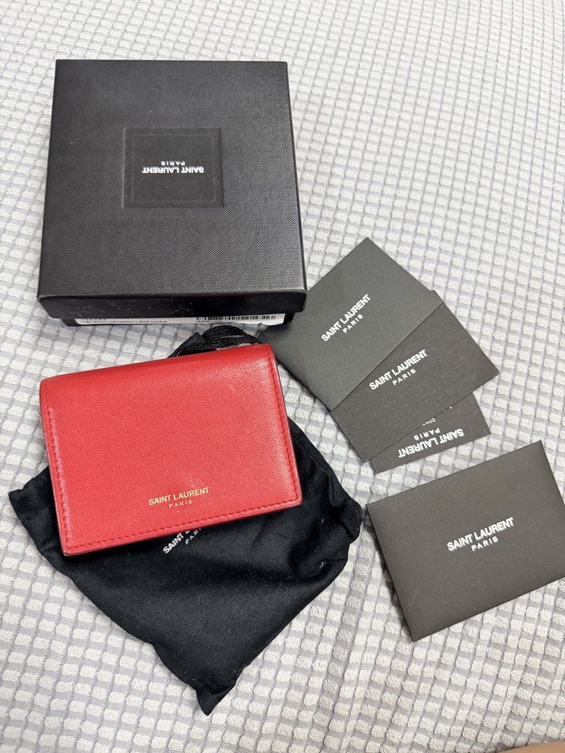 Authentic st laurent ysl card case (Category: Luxury Bags & Wallets) located in Caloocan City. Submitted by alavishglam (Listing ID 1454569523, Image 1). Description: .