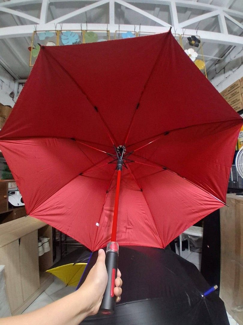 Automatic Payong / Umbrella (Category: Umbrellas) located in Manila. Submitted by redonlineshop (Listing ID 1454641447, Image 2). Description: Payong Automatic ₱230 ON HAND BRAND NEW Mode of Payment: Gcash,COD Same day delivery PM for orders and inquiries.