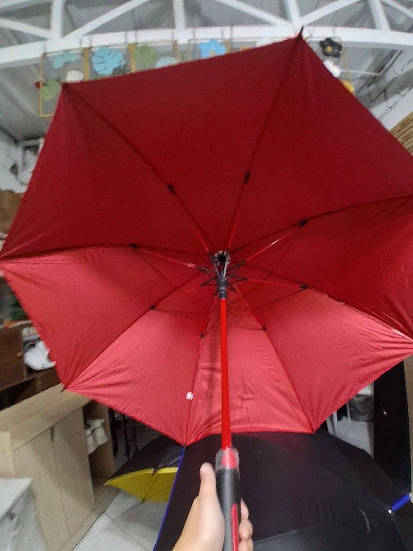 Automatic Payong / Umbrella (Category: Umbrellas) located in Manila. Submitted by redonlineshop (Listing ID 1454641447, Image 1). Description: Payong Automatic ₱230 ON HAND BRAND NEW Mode of Payment: Gcash,COD Same day delivery PM for orders and inquiries.