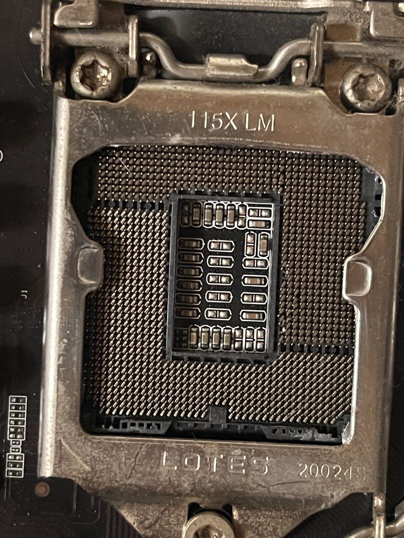 B365 motherboard (Category: Desktops) located in Manila. Submitted by vincentrto45822 (Listing ID 1454633822, Image 2). Description: Galax b365 motherboard Sale as defective—with power, no display. Kayo na po mag pagawa Olosha II Park, Commonwealth QC Lalamove - sagot ng buyer ang fee.
