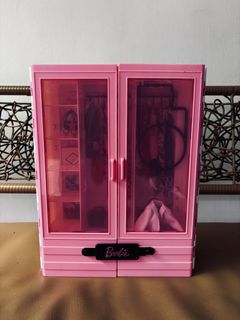 (Category: ) located in . Submitted by millenial_cabinet (Listing ID 1454625730, Image 1). Description: .