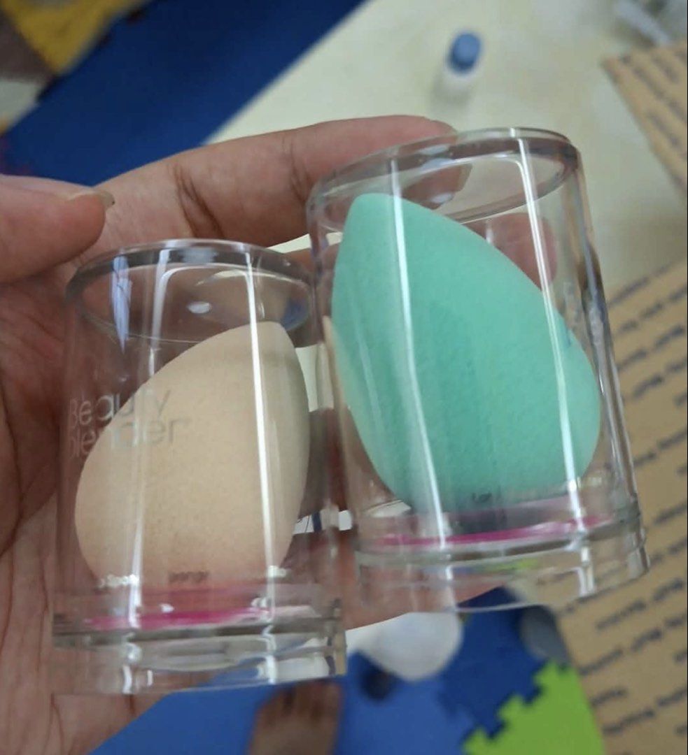 BEAUTY BLENDER BEAUTY PER PIECE (Category: Makeup) located in San Juan City. Submitted by cashfrancefashioncosmetics_ph (Listing ID 1338643603, Image 2). Description: ‼️Beauty BLENDER MAKEUP Green only availble.