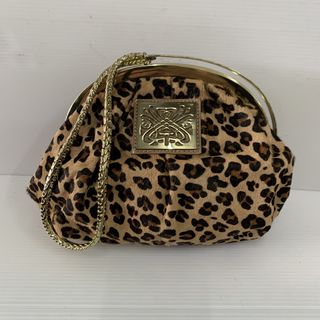 (Category: ) located in . Submitted by vintagebrandedstore (Listing ID 1454603277, Image 1). Description: .