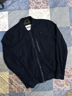 (Category: ) located in . Submitted by nishthrifting (Listing ID 1454702772, Image 1). Description: .
