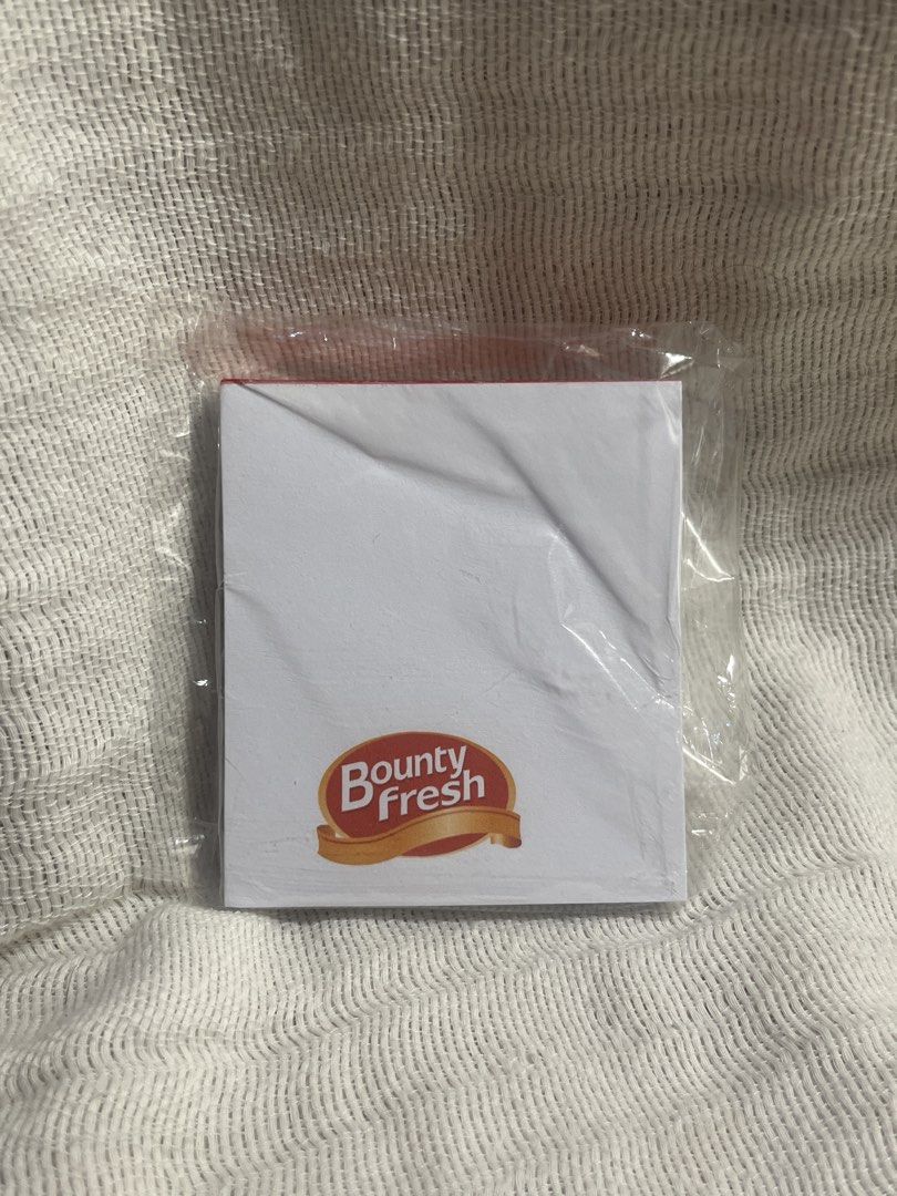 Bounty Fresh Sticky Notes Pad (Category: Stationery & School Supplies) located in Manila. Submitted by prima_onda (Listing ID 1454635742, Image 1). Description: - Brand: Bounty Fresh - Product: Sticky Notes - Condition: Brand new, still sealed in plastic packaging - Features: Clear Bounty Fresh logo on front - Use: Ideal for jotting down quick reminders, to-do lists, or notes - Location: Perfect for office or home use.