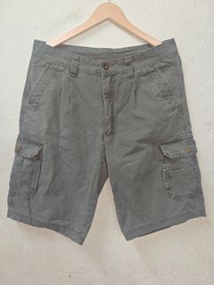 (Category: ) located in . Submitted by a__thrift (Listing ID 1454618479, Image 1). Description: .