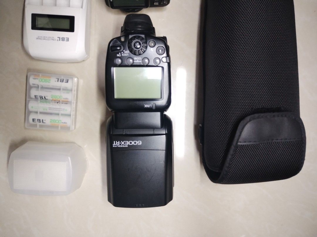 Canon 600EX RT (Category: Flashes) located in Antipolo. Submitted by jay12345alvaran (Listing ID 1454594873, Image 2). Description: Canon 600 EXRT No issue Freebies : Diffuser Charger and battery Pouch Negotiable.