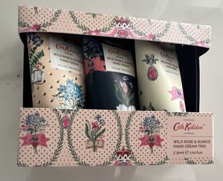 (Category: ) located in . Submitted by womanandshopping (Listing ID 1454630761, Image 1). Description: .