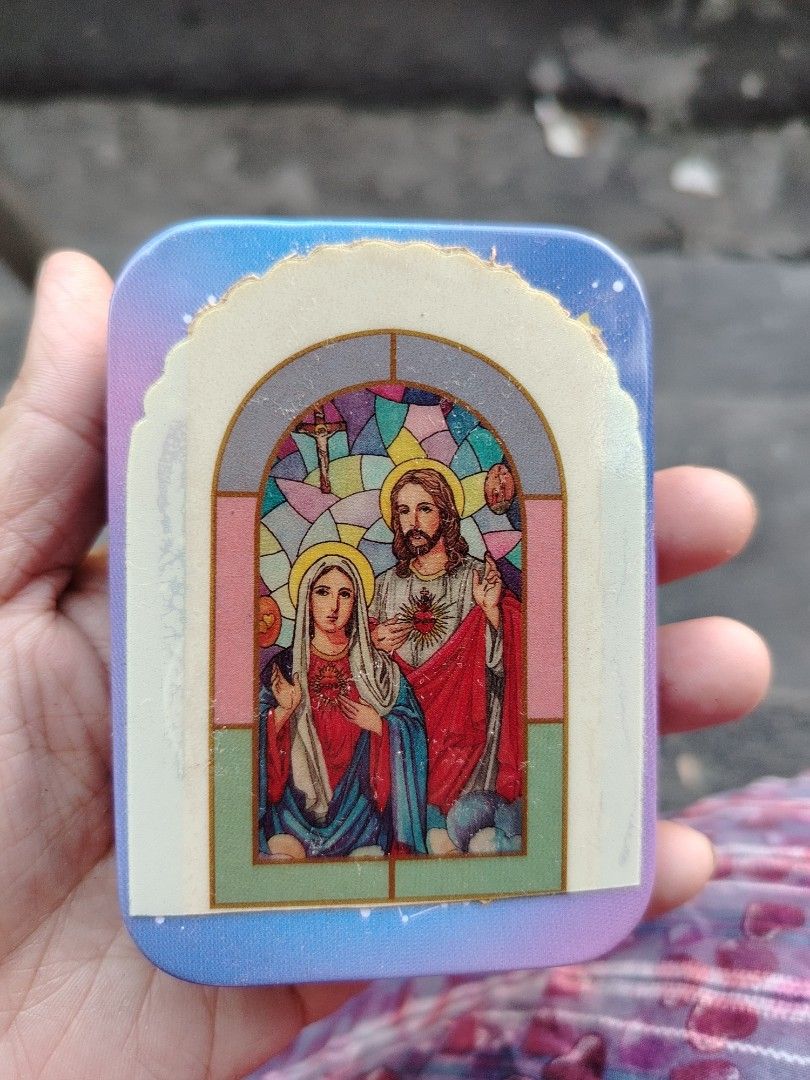 Catholic Pocket shrine Devine mercy (Category: Religious Items) located in Manila. Submitted by billionare (Listing ID 1454721975, Image 3). Description: Catholic Pocket shrine Devine mercy is a symbol of your faith, devotion and comfort protection of all evil or accident very easy to carry anytime and anywhere perfect gift.