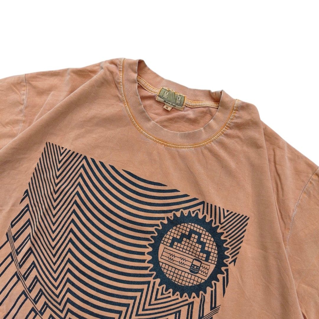 CAV EMPT (Category: Activewear) located in Manila. Submitted by shhhhawn (Listing ID 1454726121, Image 2). Description: Excellent Size XL.