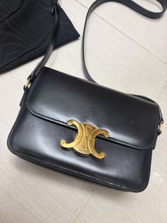 （分類：）位於 。 由 heracc_88 提交（商品編號 1454682734，圖片 1）。簡介： 。
