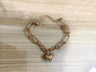 (Category: ) located in . Submitted by ihsney (Listing ID 1454699928, Image 1). Description: .