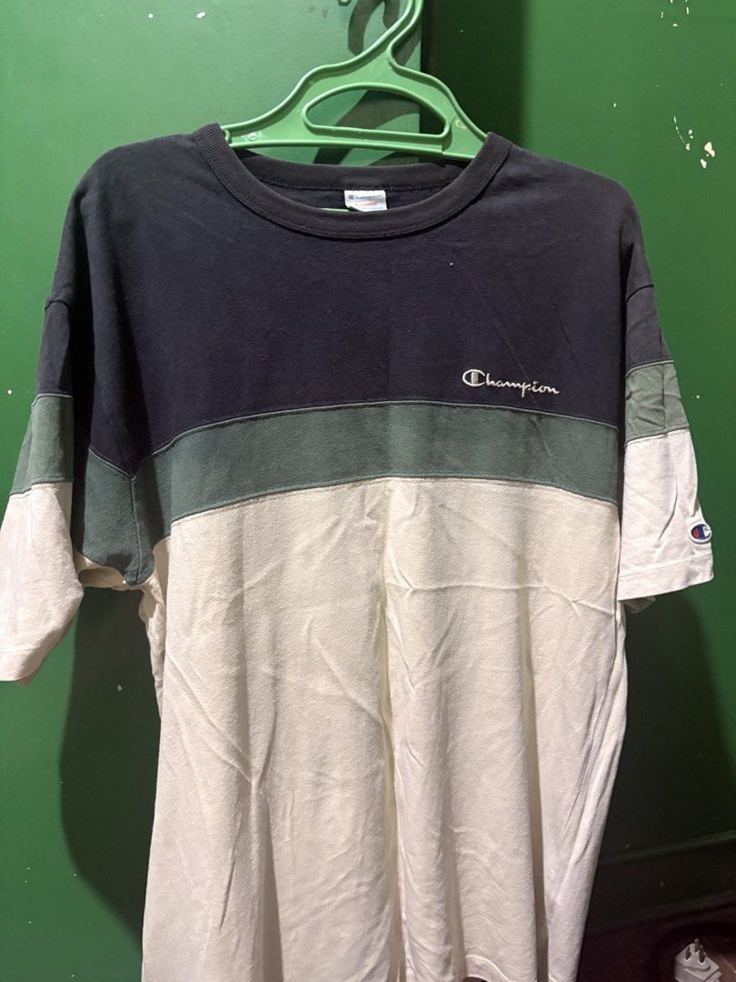 Champion 3tone shirt (Category: Tshirts & Polo Shirts ) located in Manila. Submitted by jacebased (Listing ID 1454705625, Image 1). Description: 7/10 Discoloration on black part but above all prestine L-XL fitting.