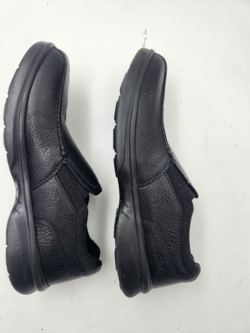 Clark's Bradley Step size 12 SALE!!! (Category: Sneakers) located in Las Pinas. Submitted by assortedbuys (Listing ID 1454606728, Image 3). Description: ON SALE!!! new. directly bought from US. pick up..